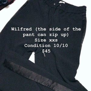 Wilfred Pants - Aritzia Wilfred black track pants Wilfred Pants - Aritzia Wilfred black track pants